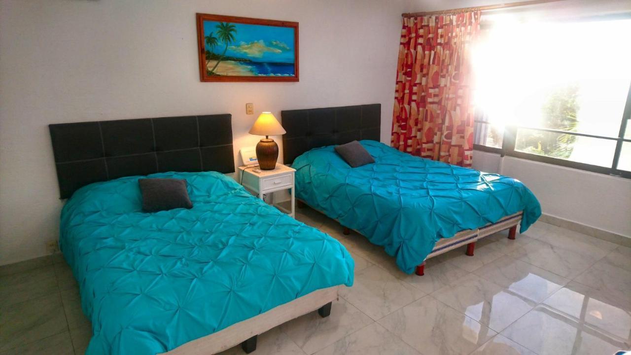 Brisas Sealight Apartment Cancun Exterior photo