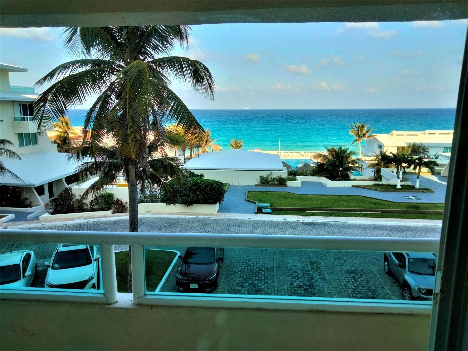 Brisas Sealight Apartment Cancun Room photo