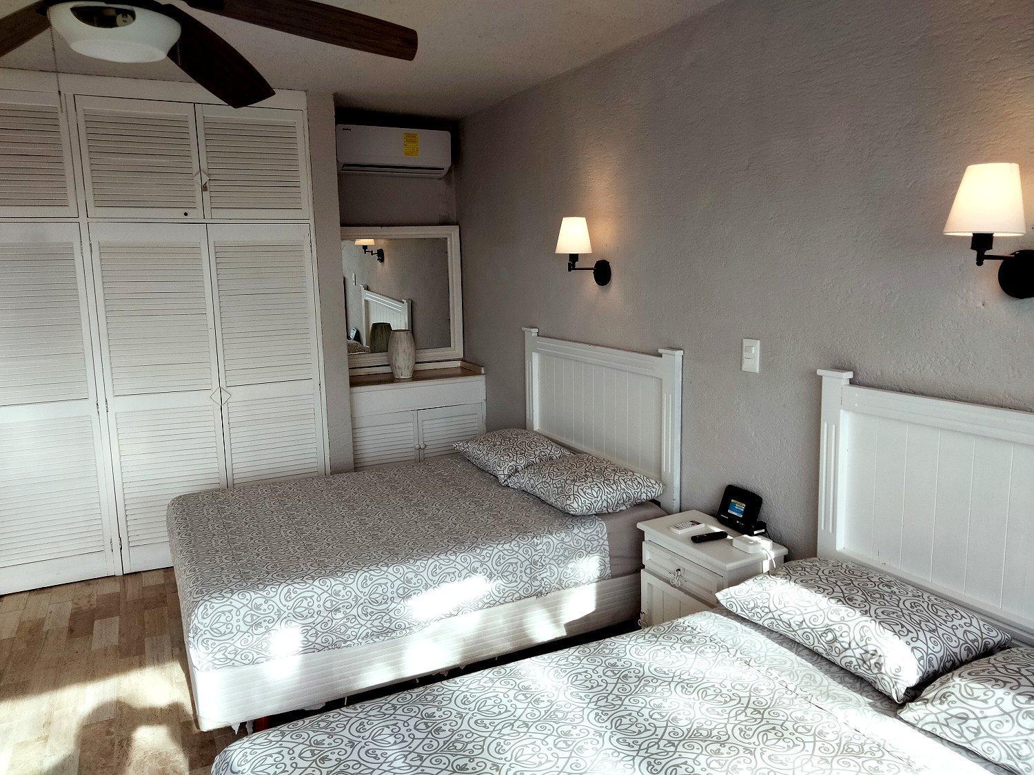 Brisas Sealight Apartment Cancun Room photo