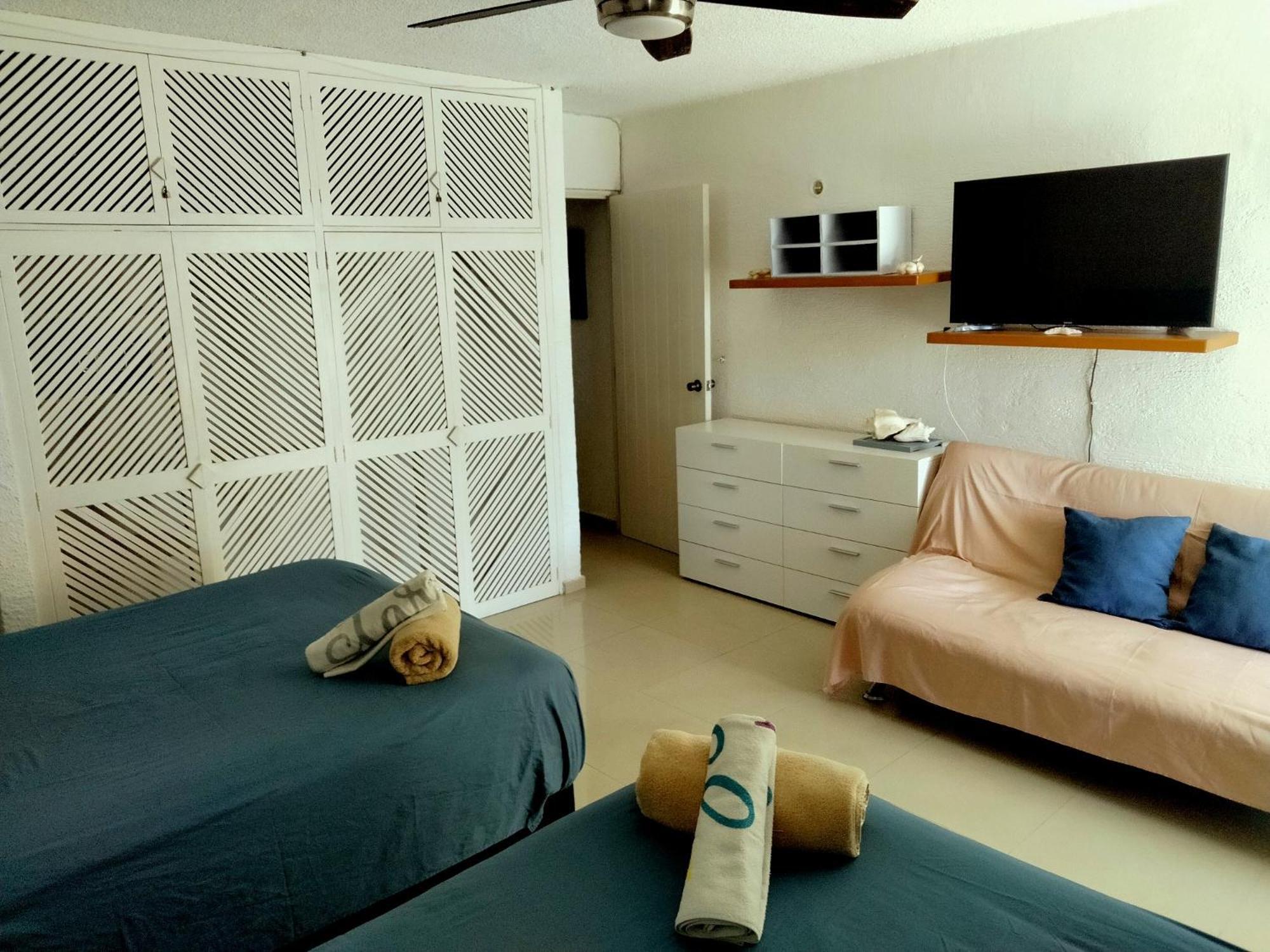 Brisas Sealight Apartment Cancun Exterior photo