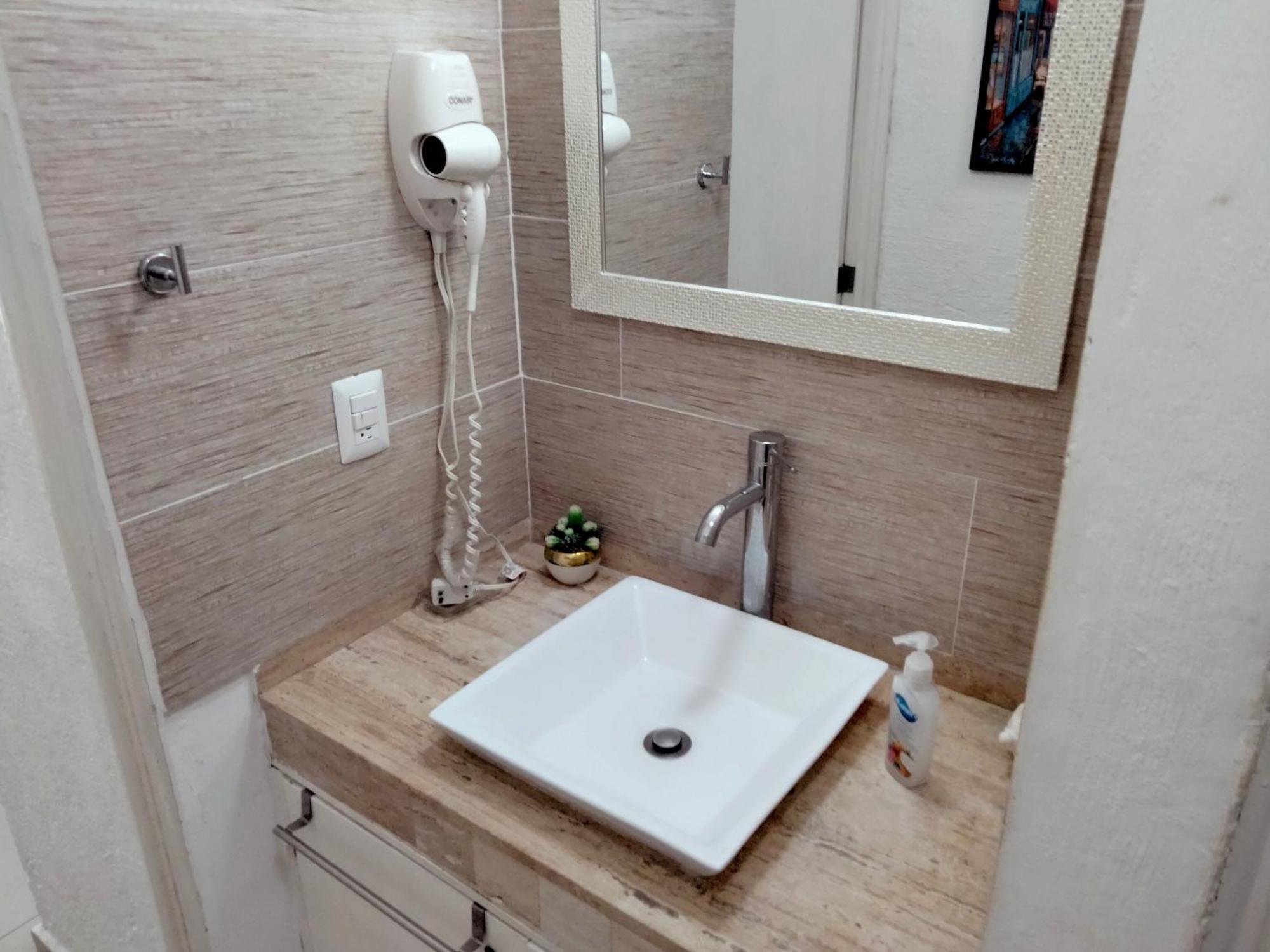 Brisas Sealight Apartment Cancun Exterior photo
